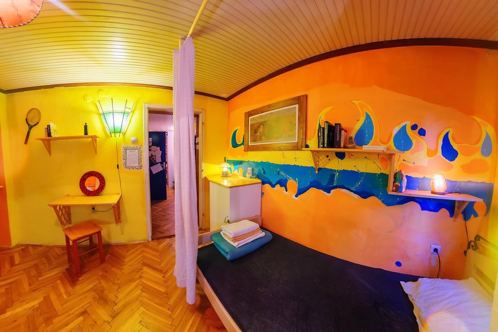 Hostel Mali Mrak Záhřeb Exteriér fotografie